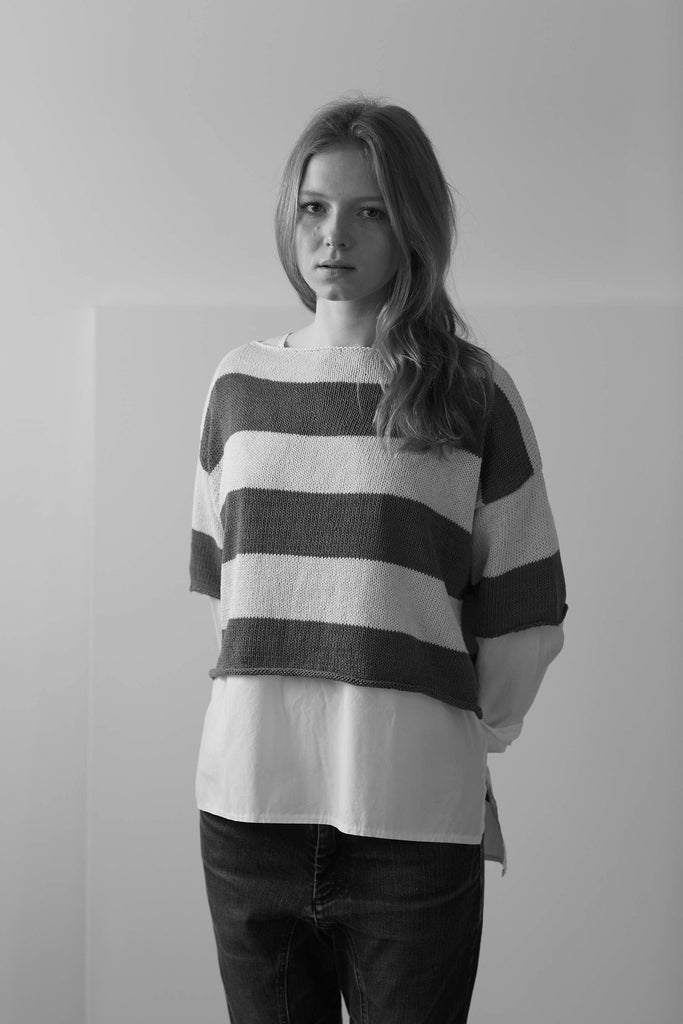 Erika Knight 'Capri' short sleeved, cropped sweater in Studio Linen PDF pattern