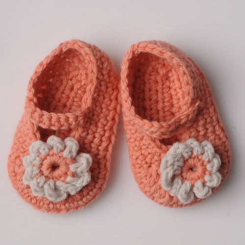Mrs Moon Baby Booties - Crochet