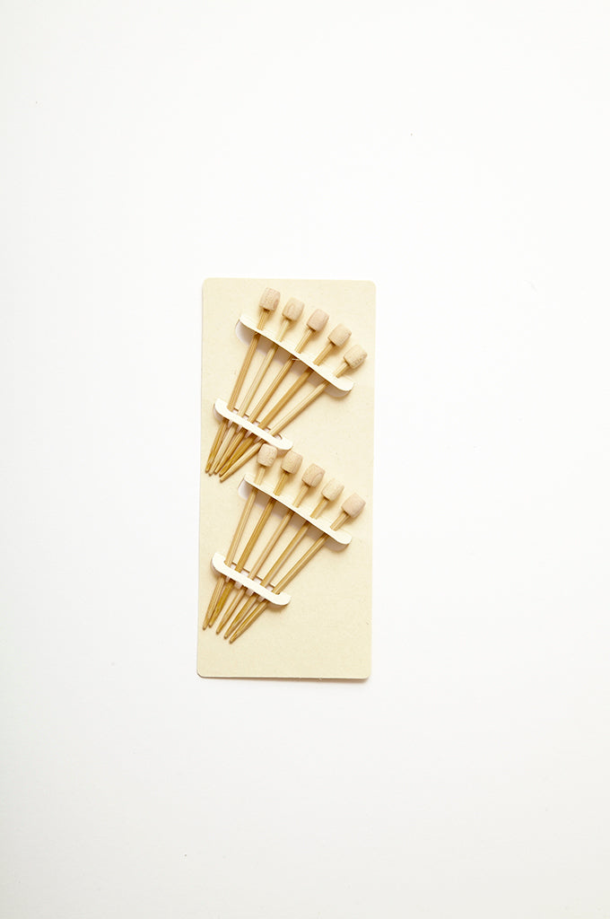 Clover Bamboo Marking Pins