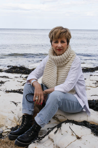 Pebble Garter Stitch Scarf - The Knitter's Yarn